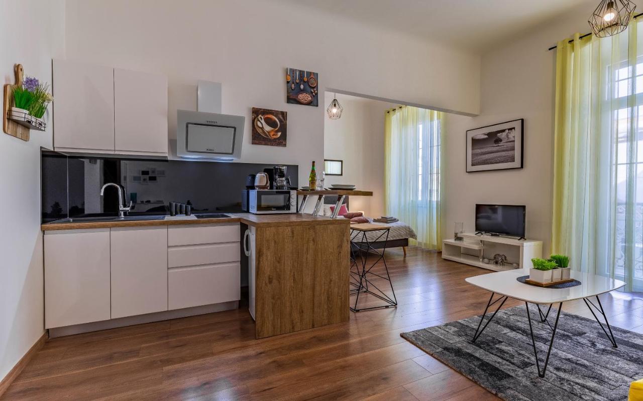 Apartment Dream Pula - City Centre Bagian luar foto